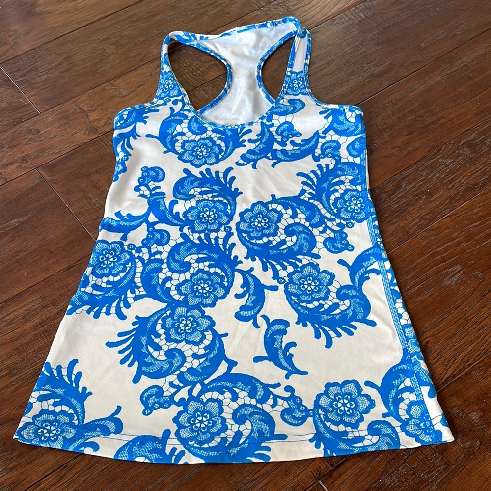EUC Lululemon Cool Racerback, size 4